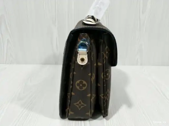 Affordable LOUIS VUITTON POCHETTE METIS 0605